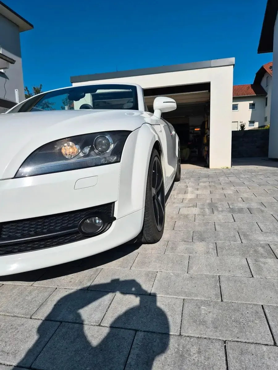 Gebraucht Audi TT Roadster 160 PS (117 kW) 2010 Weiß Cabrio