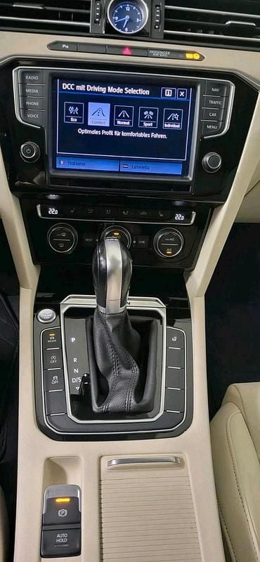 Usado VW Passat 239 HP (175 kW) 2017 Preto Carrinha