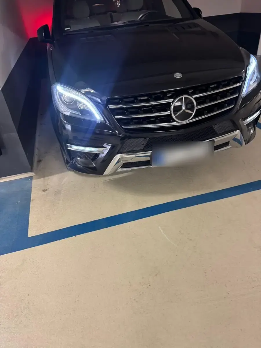 Gebraucht Mercedes ML350 AMG 258 PS (189 kW) 2014 Schwarz SUV