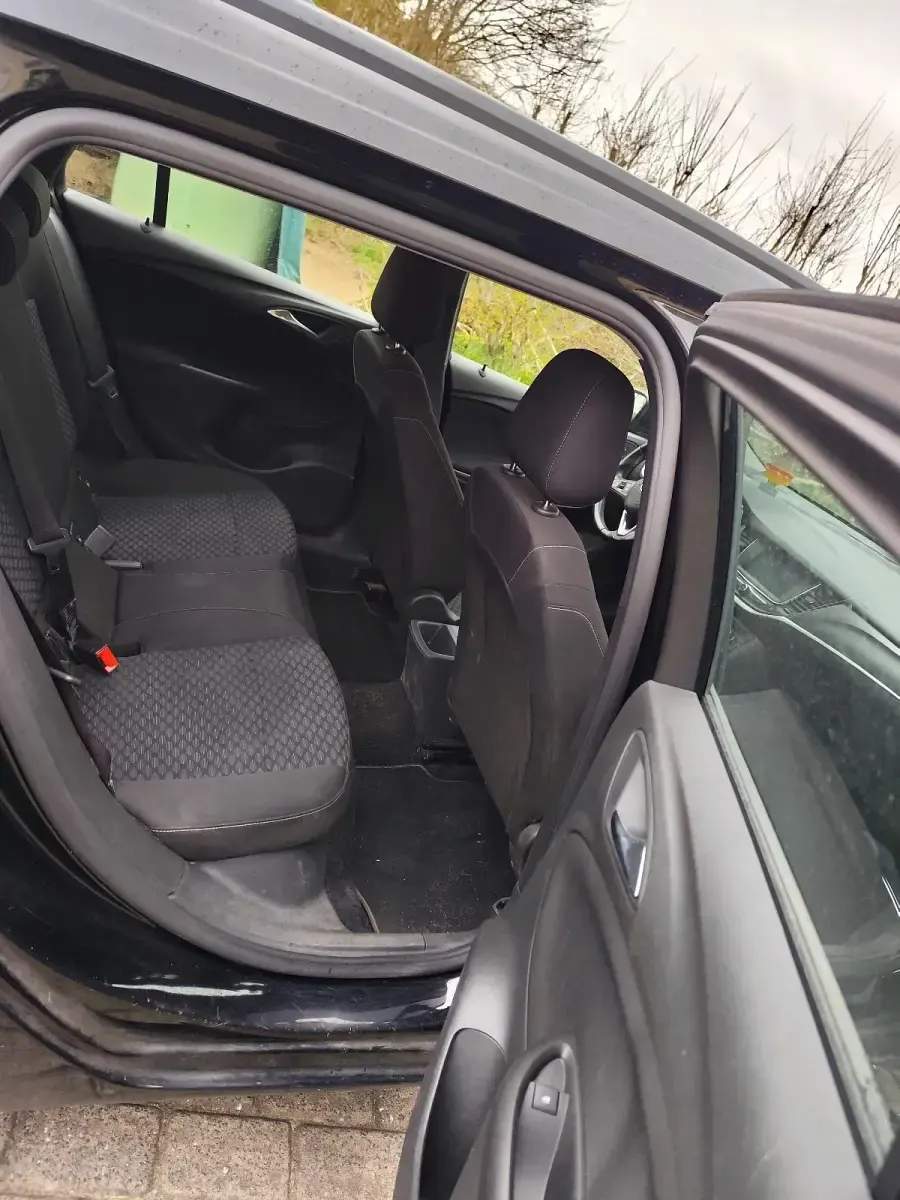 Gebraucht Opel Astra 2019 Schwarz Kombi