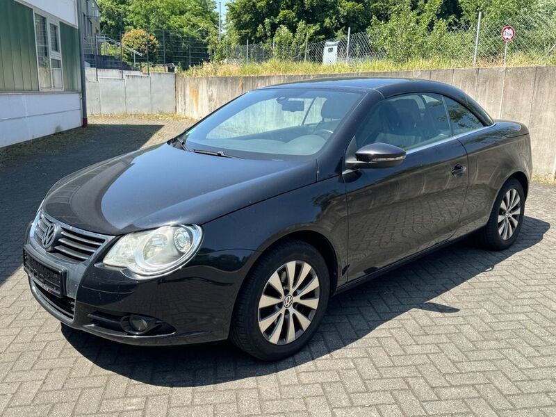 Schwarz Gebraucht 2009 VW Eos Cabrio | 4.290 € (Fairer Preis) - Bild 1/4