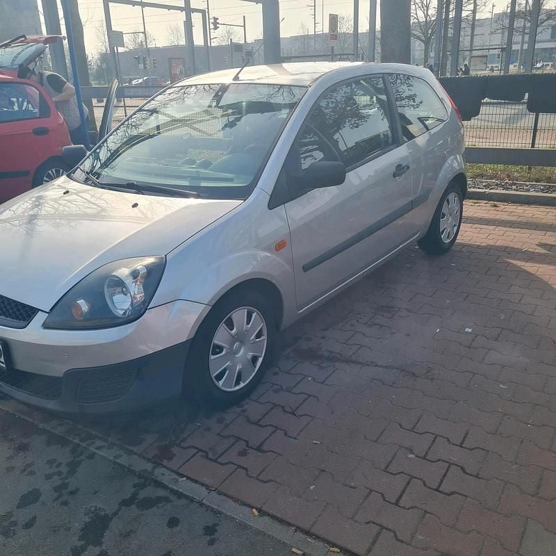 Gebraucht Ford Fiesta 75 PS (55 kW) 2006 Grau Kleinwagen