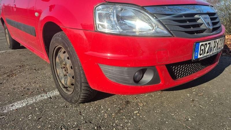 Gebraucht Dacia Logan MCV Lauréate 87 PS (63 kW) 2009 Rot Kombi