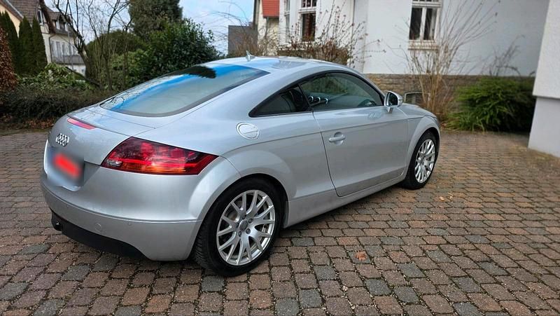 Usata Audi TT 160 CV (117 kW) 2010 Argento Coupé