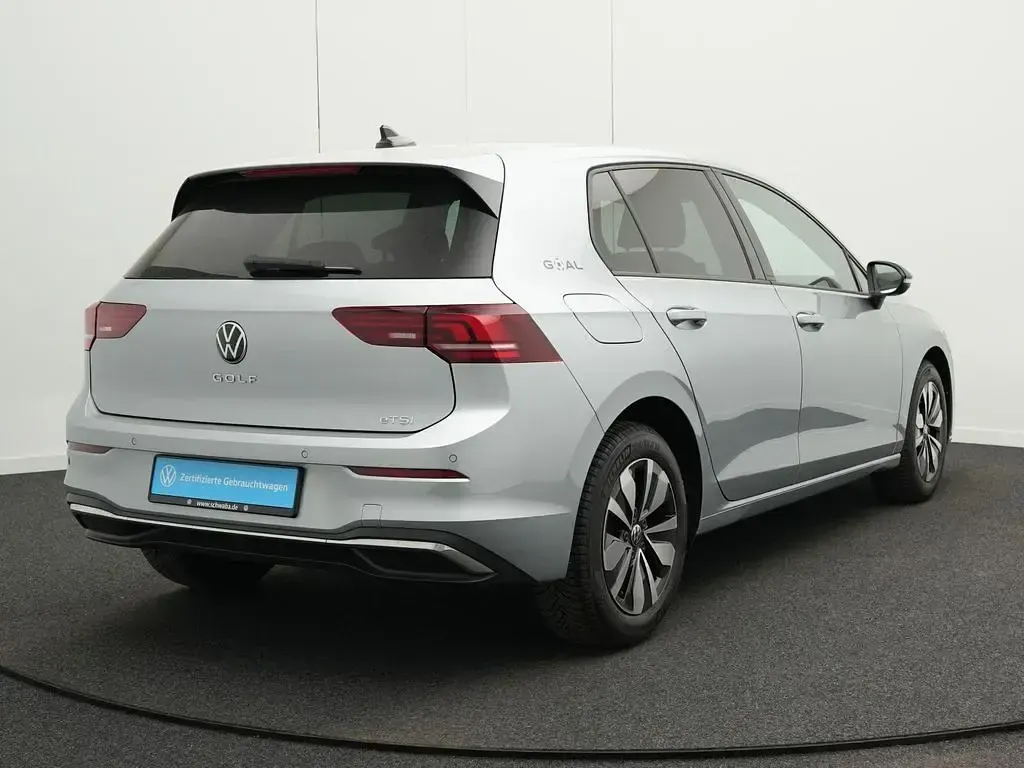 Gebraucht VW Golf VIII Goal 116 PS (85 kW) 2025 Silber Limousine