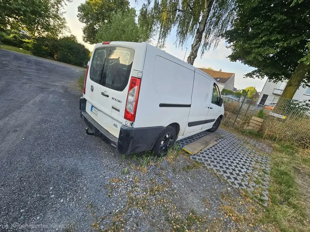 Gebraucht Fiat Scudo 120 PS (88 kW) 2010 Weiß Van