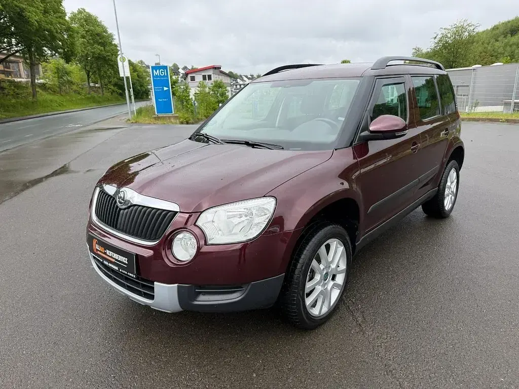 Gebraucht Skoda Yeti Ambition 140 PS (102 kW) 2013 Rot SUV