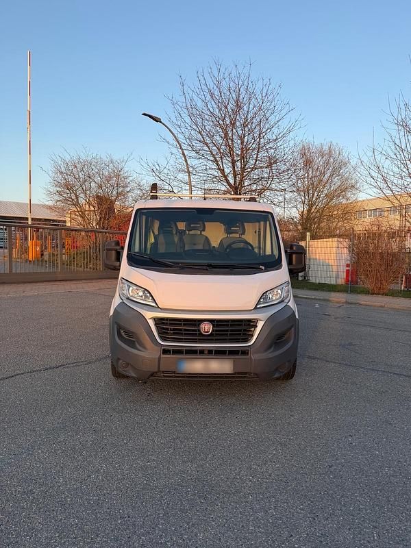 Gebraucht Fiat Ducato 130 PS (95 kW) 2017 Weiß Van