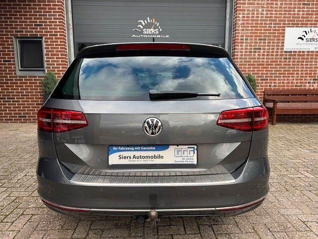 Gebraucht VW Passat Highline 120 PS (88 kW) 2017 Grau Limousine