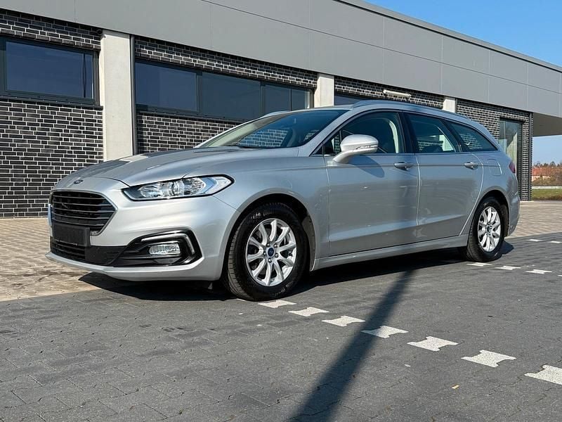 Gebraucht Ford Mondeo Titanium 150 PS (110 kW) 2020 Silber Kombi