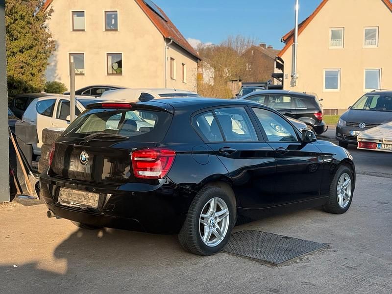 Gebraucht BMW 116 136 PS (100 kW) 2013 Schwarz Kleinwagen
