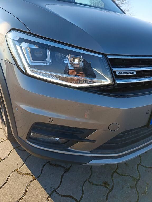 Gebraucht VW Caddy 102 PS (75 kW) 2017 Beige Van / Kleinbus