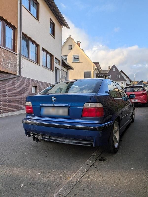 Gebraucht BMW 323 Compact M Sport 170 PS (125 kW) 1998 Blau Kleinwagen