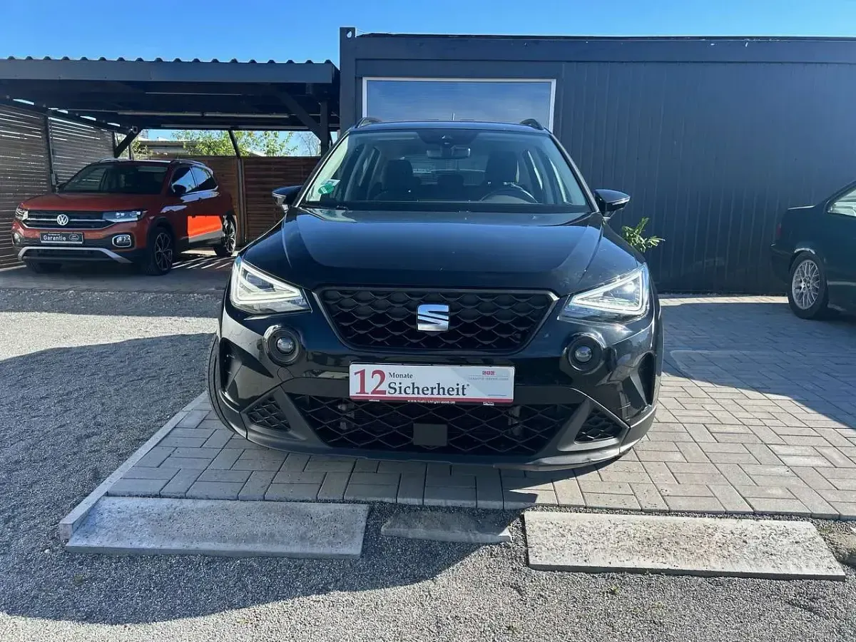 Gebraucht Seat Arona Style 110 PS (80 kW) 2022 Mitternachtsschwarz SUV