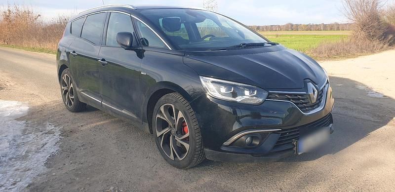 Schwarz Gebraucht 2017 Renault Grand Scénic IV Bose Edition Van / Kleinbus | 9.500 € (Superpreis) - Bild 1/4