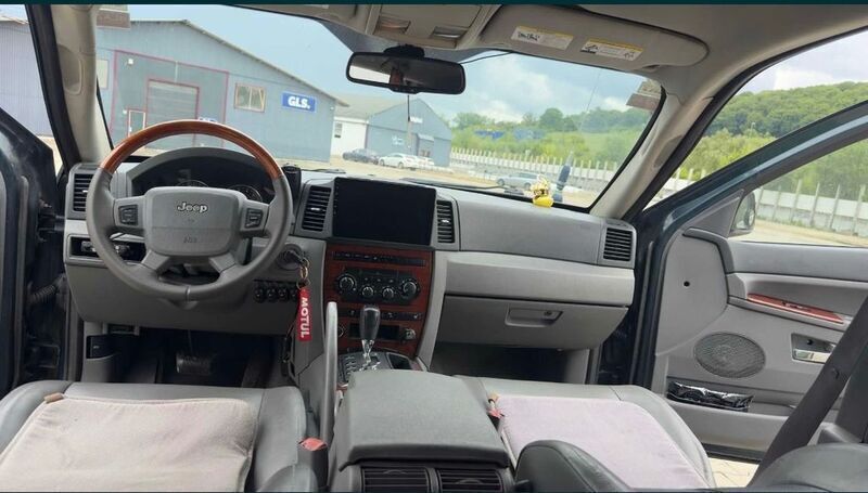 Grün Gebraucht 2005 Jeep Grand Cherokee Limited SUV | 12.499 € - Bild 1/4