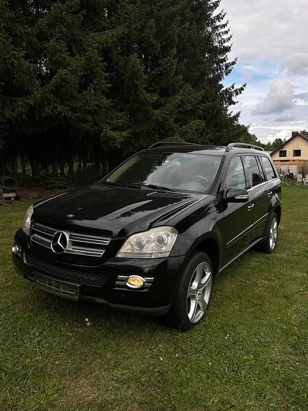 Gebraucht 2006 Mercedes GL420 SUV | 10.900 € (Teuer) - Bild 1/4