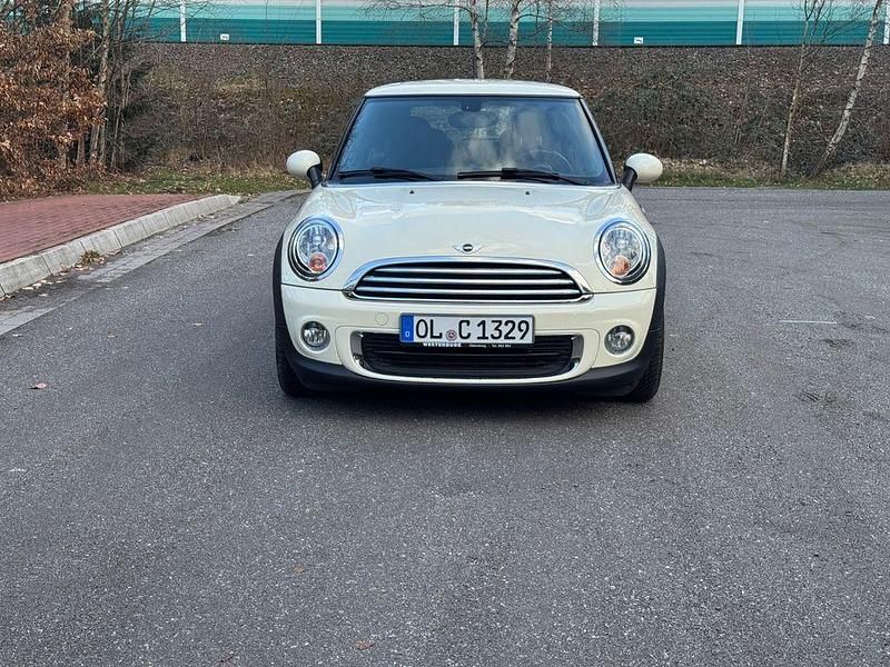 Gebraucht Mini ONE 98 PS (72 kW) 2013 Weiß Kleinwagen