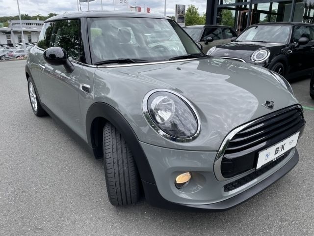 Gebraucht Mini Cooper 136 PS (100 kW) 2019 Metallic) (grau Kleinwagen