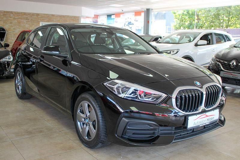 Schwarz Gebraucht 2024 BMW 118 Advantage Kleinwagen | 23.999 € (Guter Preis) - Bild 1/4