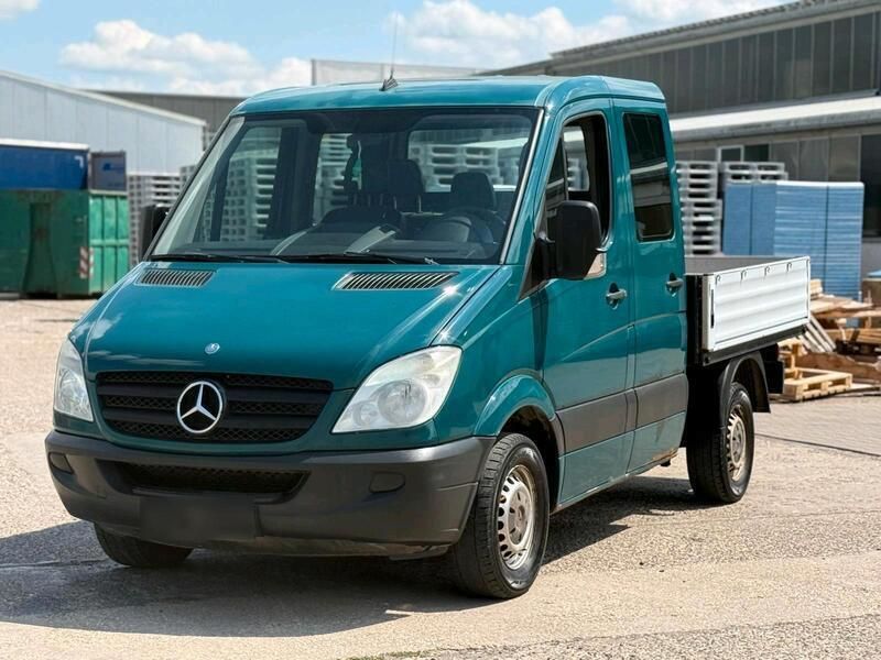 Grün Gebraucht 2007 Mercedes Sprinter Van | 9.999 € (Superpreis) - Bild 1/4