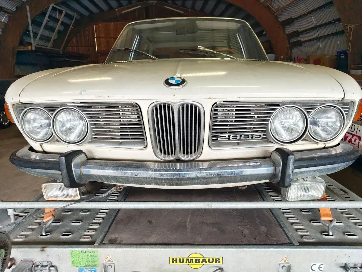 Gebraucht BMW 2800 170 PS (125 kW) 1970 Weiß Limousine