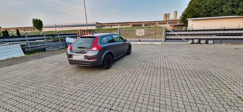Gebraucht Volvo C30 Kinetic 114 PS (83 kW) 2011 Grau Kleinwagen