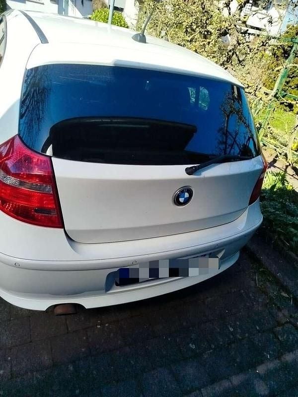 Gebraucht BMW 118 143 PS (105 kW) 2008 Weiß Kleinwagen