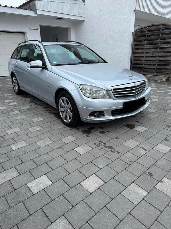 Silber Gebraucht 2010 Mercedes C220 Kombi | 3.900 € (Superpreis) - Bild 1/4