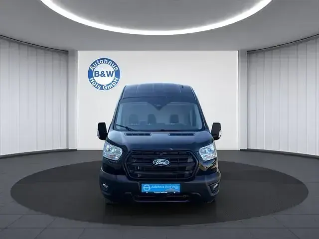 Gebraucht Ford Transit Trend 136 PS (100 kW) 2025 Schwarz Van / Kleinbus