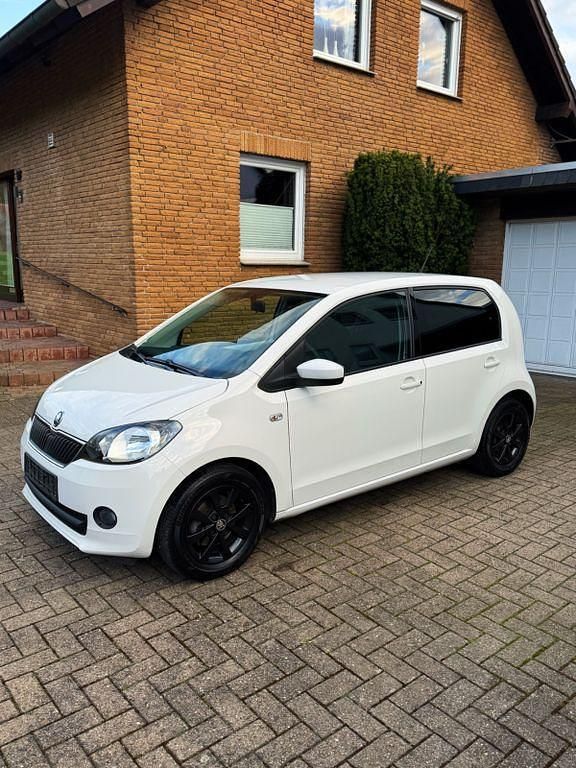 Gebraucht Skoda Citigo Elegance 60 PS (44 kW) 2013 Weiß Kleinwagen