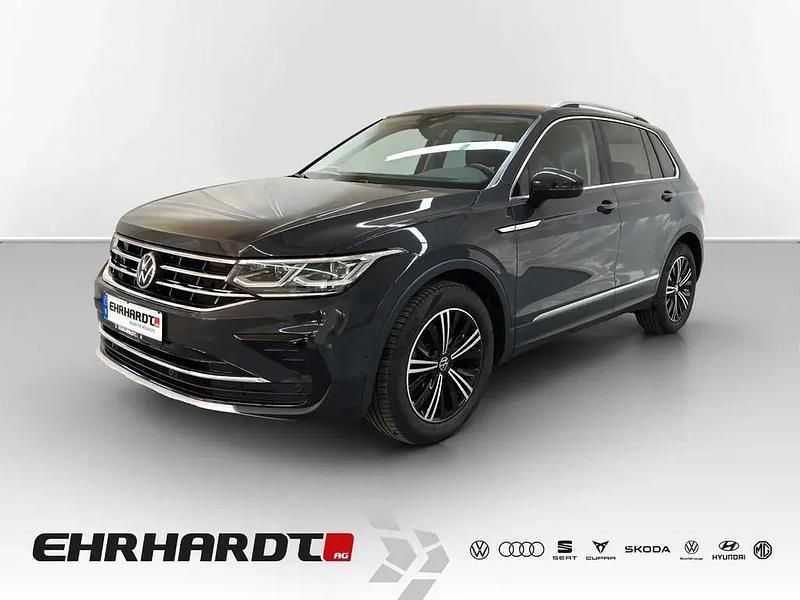 Grau Gebraucht 2021 VW Tiguan Elegance SUV | 27.939 € (Guter Preis) - Bild 1/3