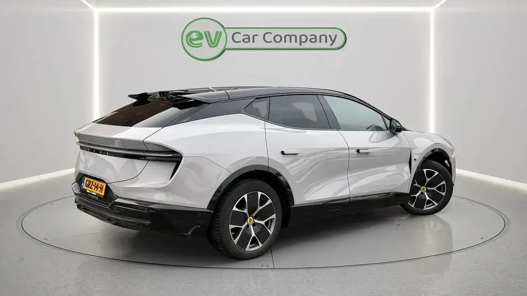 Używany Lotus Eletre 450 kW (612 KM) 2024 Szary SUV