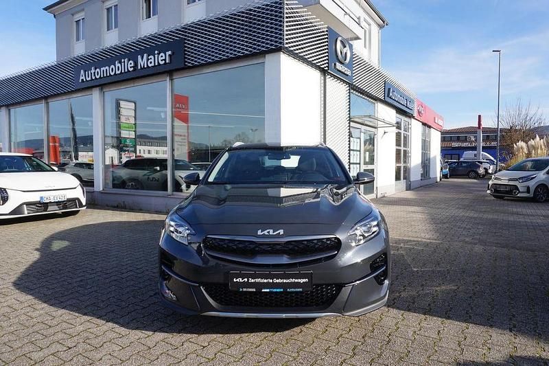 Gebraucht Kia XCeed Vision 141 PS (103 kW) 2022 Grau SUV