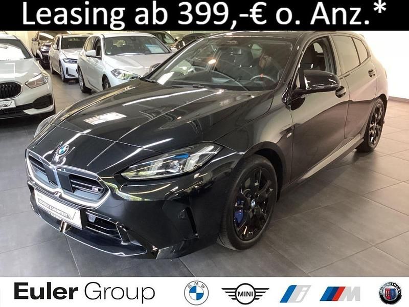 Schwarz Gebraucht 2024 BMW M135 Performance Kleinwagen | 39.490 € (Etwas zu teuer) - Bild 1/4
