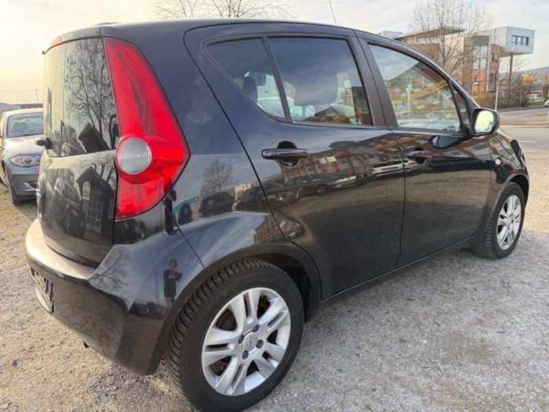 Gebraucht Opel Agila Edition 94 PS (69 kW) 2012 Schwarz Kleinwagen