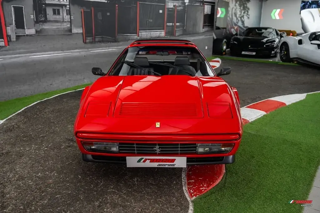 Gebraucht Ferrari 208 220 PS (161 kW) 1988 Rot Coupé