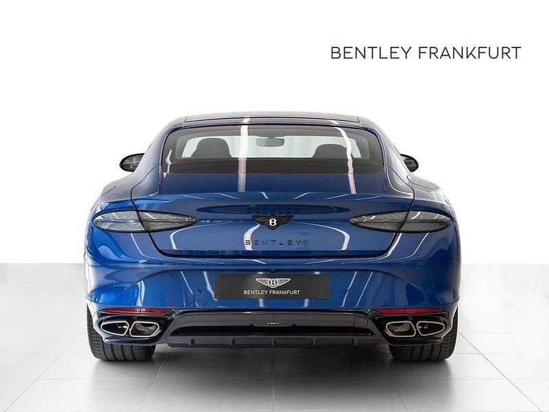 Neu Bentley Continental 680 PS (500 kW) 2026 Sequin blue (mulliner range) Coupé