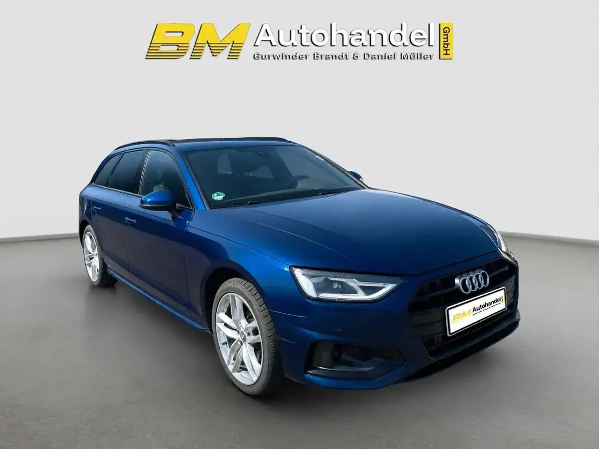 Gebraucht Audi A4 Advanced 150 PS (110 kW) 2021 Blau Kombi
