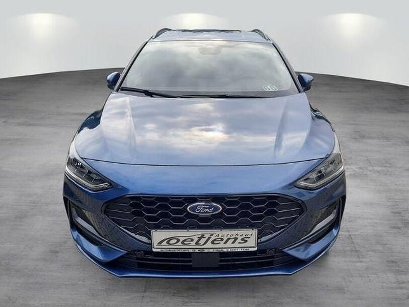 Neu Ford Focus ST-Line X 155 PS (114 kW) 2025 Chroma blau Kombi