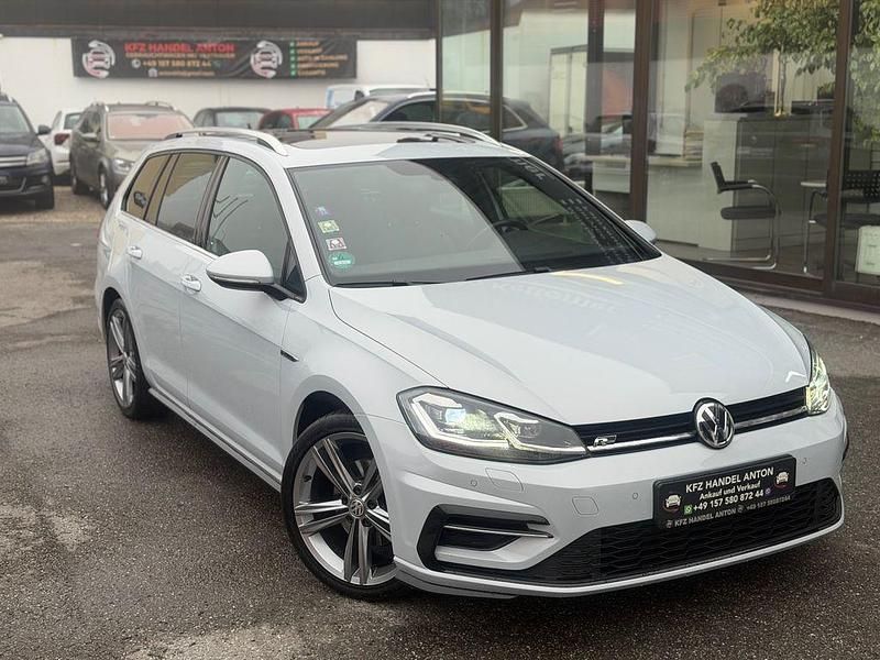 Silber Gebraucht 2018 VW Golf VII R-line Kombi | 15.499 € (Fairer Preis) - Bild 1/4
