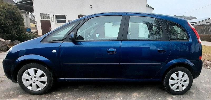 Blau Gebraucht 2004 Opel Meriva Van / Kleinbus | 1.800 € (Guter Preis) - Bild 1/4