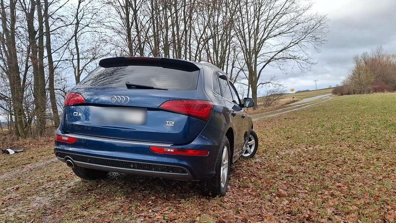 Używany Audi Q5 S-Line 177 KM (130 kW) 2013 Niebieski SUV