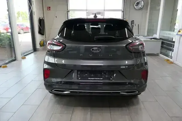 Używany Ford Puma ST-Line 155 KM (114 kW) 2021 Szary Sedan/Limuzyna