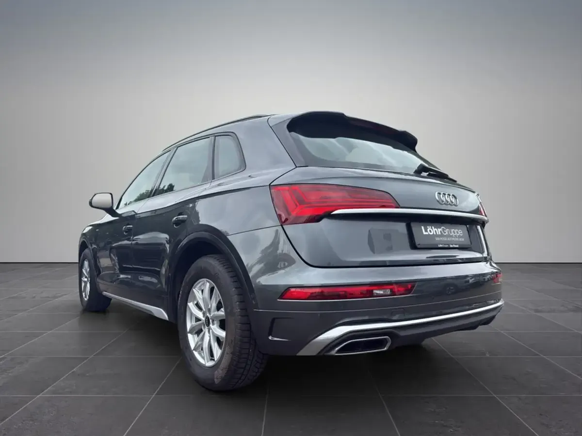 Gebraucht Audi Q5 S-Line 163 PS (119 kW) 2023 Daytonagrau perleffekt SUV
