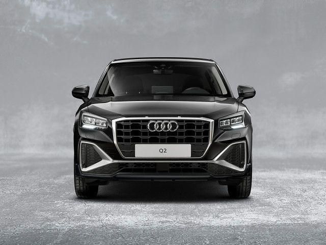Gebraucht Audi Q2 S-Line 150 PS (110 kW) 2024 Mythosschwarz metallic SUV