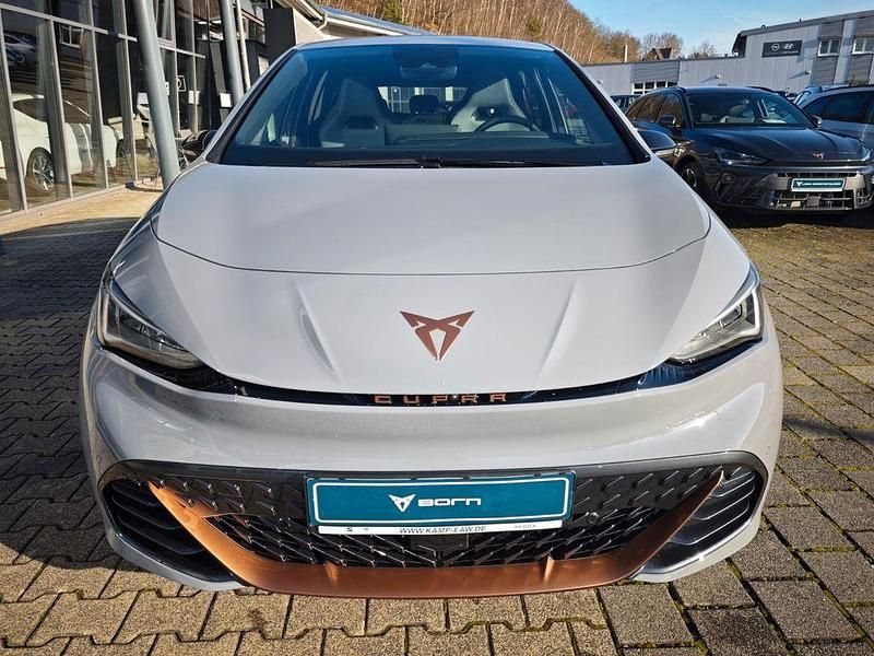 Neu Cupra Born 169 kW (231 PS) 2026 Grau Kleinwagen