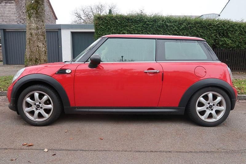 Gebraucht Mini ONE 98 PS (72 kW) 2013 Rot Kleinwagen