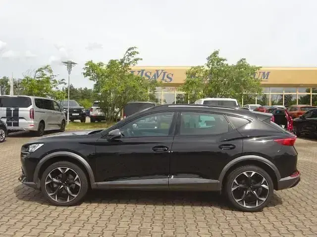 Gebraucht Cupra Formentor 150 PS (110 kW) 2023 Midnight schwarz SUV