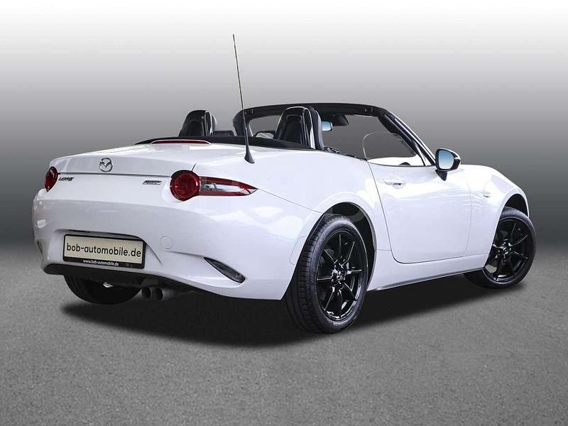 Gebraucht Mazda MX5 Exclusive-Line 132 PS (97 kW) 2019 Satinweiß metallic (weiß) Cabrio